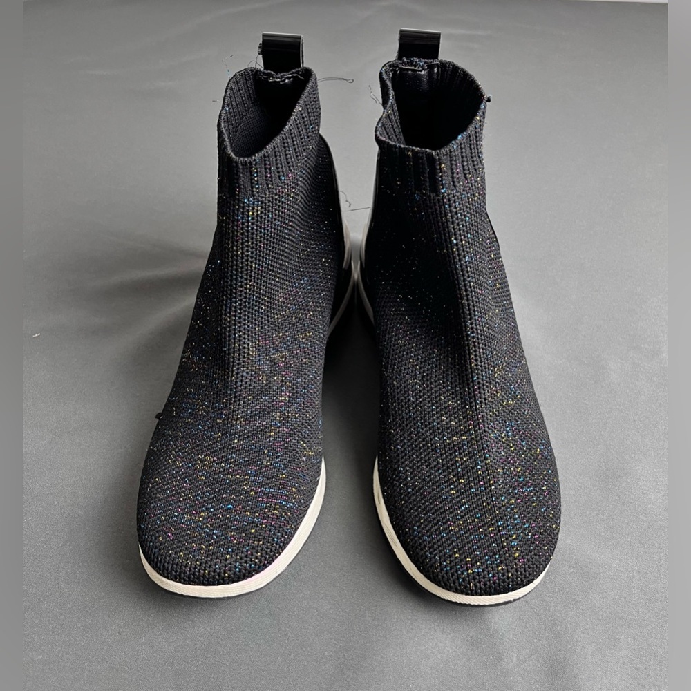 Steve Madden Girls Multi sparkle Slip On Knit boots Big Kid Sz 12 (looks like).